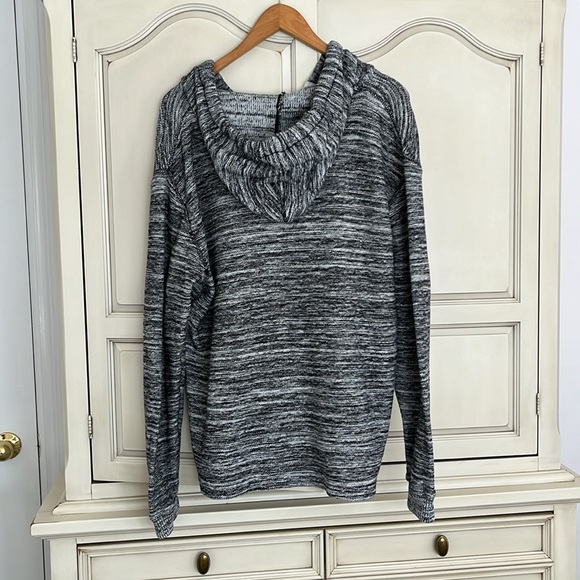 Men’s American Eagle Vintage hooded sweater. Size L - Picture 2 of 4